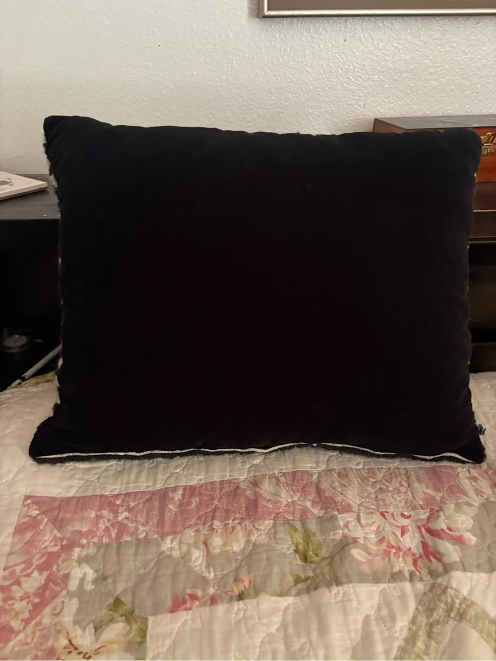 Peking Handicraft Penny Flower Cat wool hooked lumbar pillow
